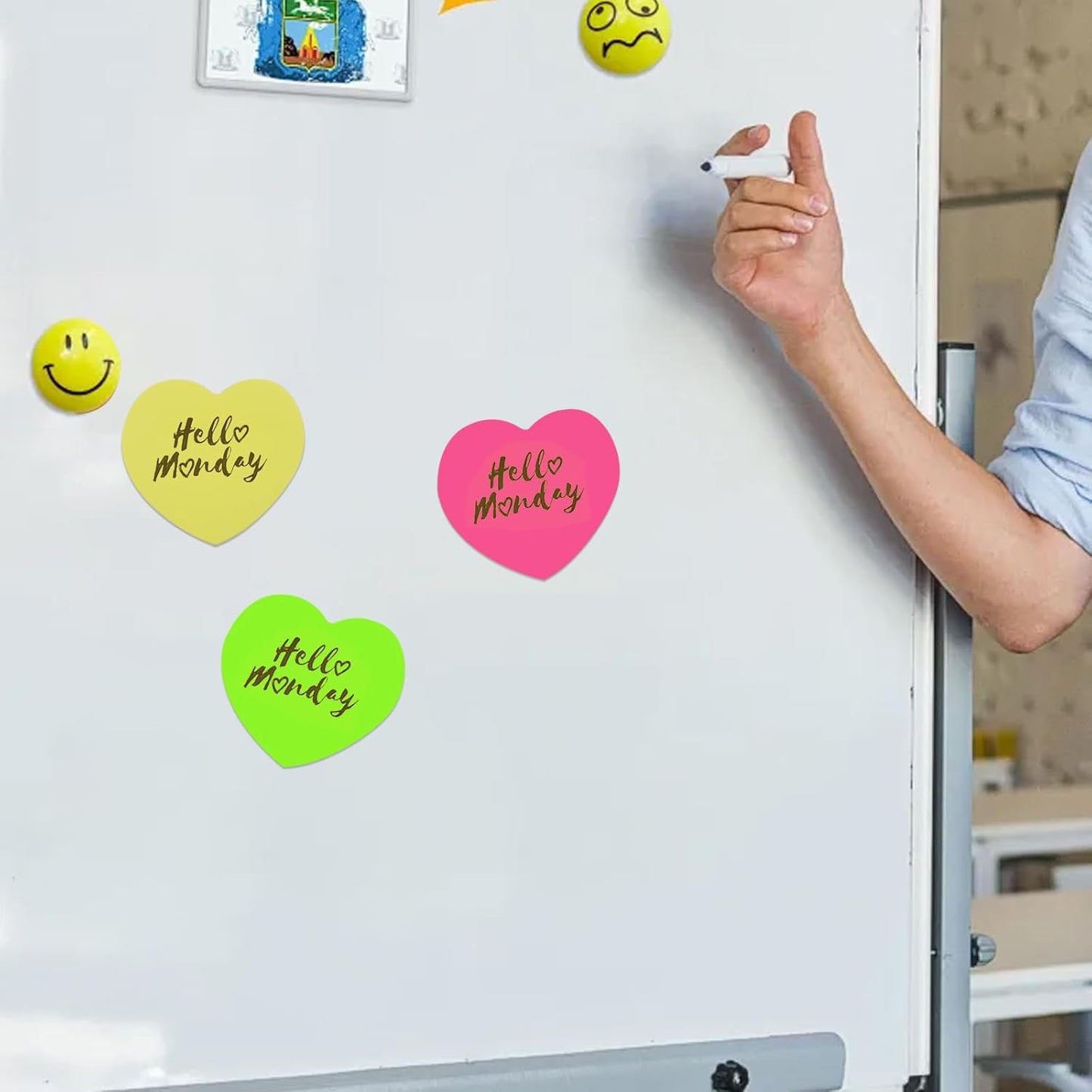 240 Pcs Colorful Kraft Paper Sticky Notes Heart Shaped Self-Stick Blank Book Tabs Paper Markers Sticky Notes Pad 240 Sheets Index Sticker, 8 Colors Memo Pad Page Flag for Organizer,Office