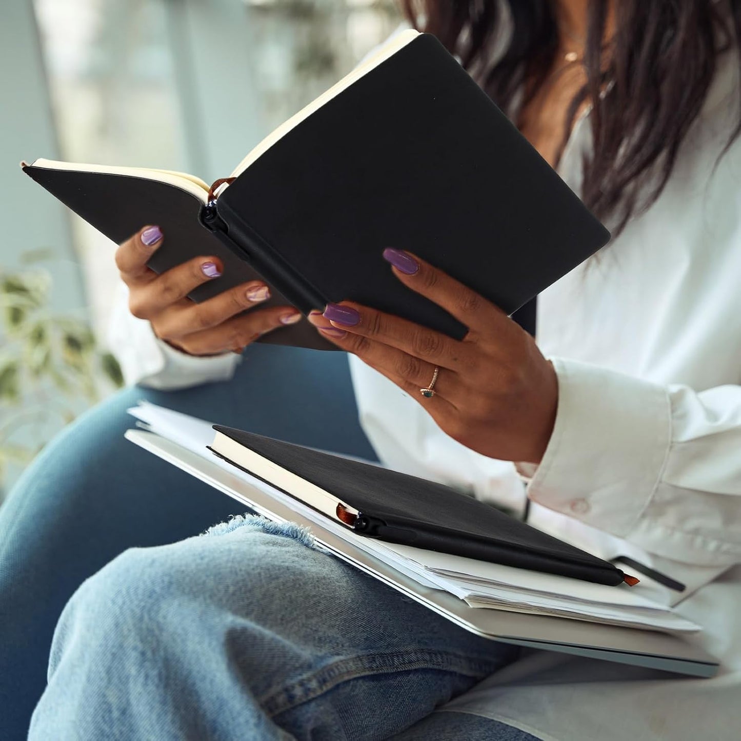 Jetec 30 Pack Notebooks Journals with 30 Pens, Bulk A5 Softcover Leather Notepad Journal with Pen for School Business Work Writing, 200 Pages(Black, Solid)