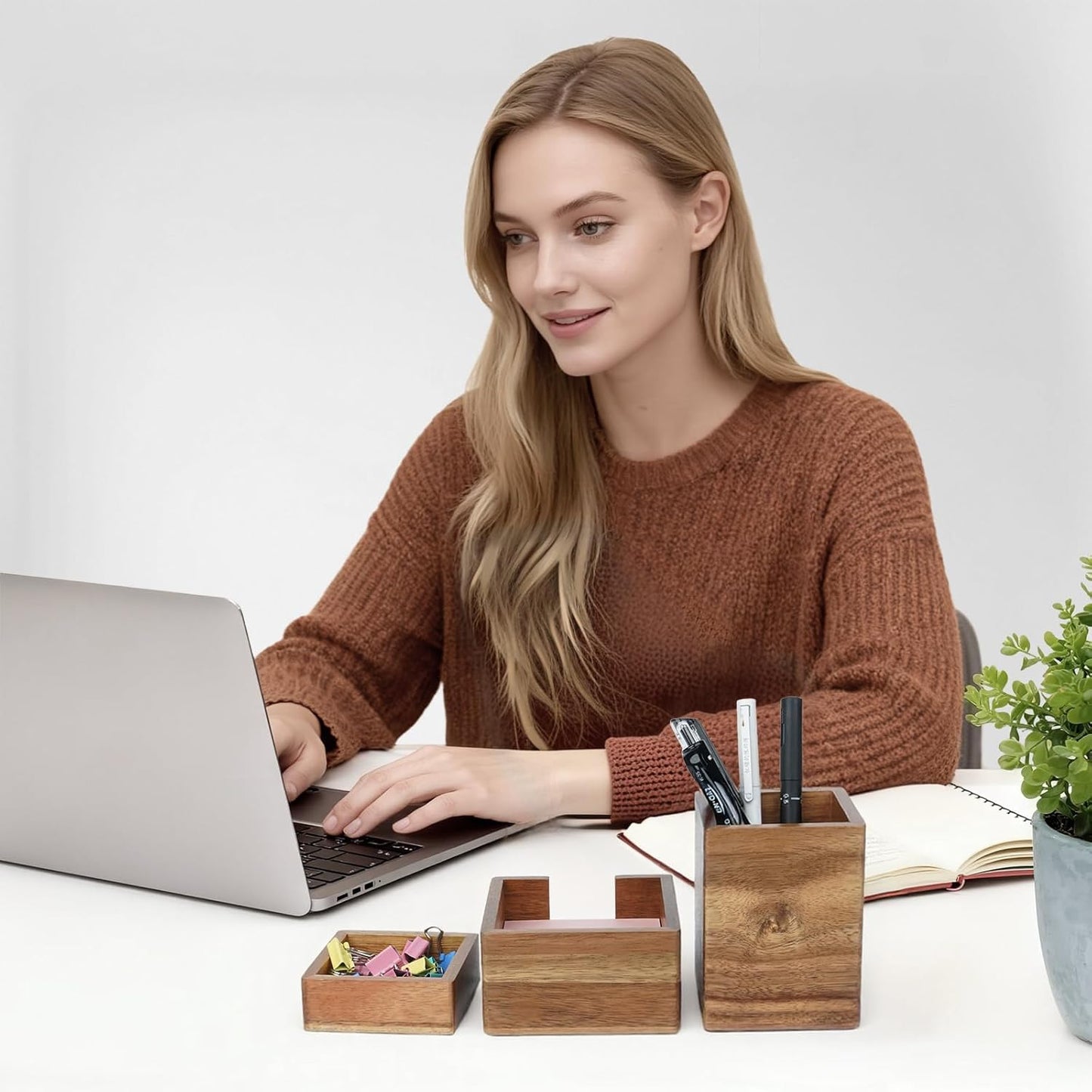 RAWILL 3 PCS Wooden Desk Organizer Set, Acacia Wood Office Desk Accessories with Pen Holder, Paperclip Storage and Sticky Note Holder,Wood Grain Clear, Ideal Gift for Office and Family