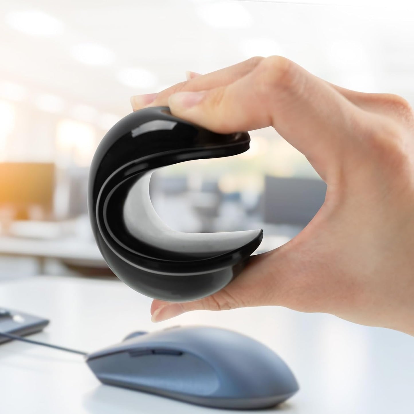 Ergonomic Gel Wrist Rest for Mouse, Computer Mouse Wrist Support for Arm Pain Relief, Heart-Shaped Cute Hand Wrist Cushion for Home and Office Working Gaming Anti-Fatigu