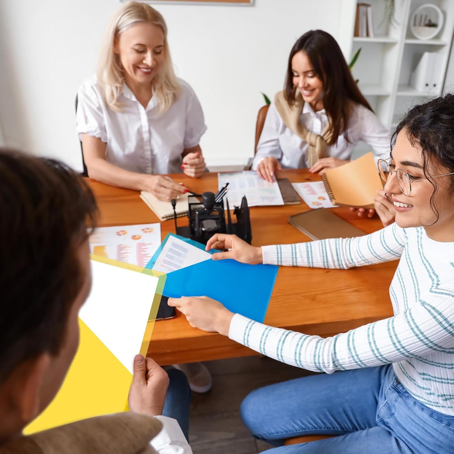 Maitys 30 Pack Binder Pockets 3 Hole Punch Clear Plastic Document Folders Binder Organizer Store Letter Size 8.5x11 Inch Paper Folders with Pockets Slash File Jacket for Office (Rainbow Color)