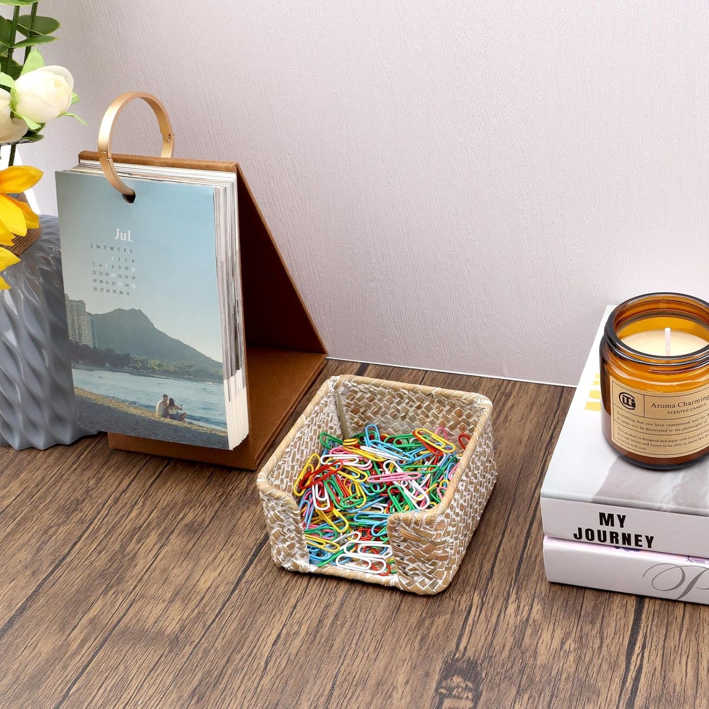 Sticky Note Holder Seagrass Post It Note Dispenser, 3 x 3 Inch Woven Sticky Note Dispenser, Farmhouse Post It Holder for Desk Home Office Decor, Whitewash