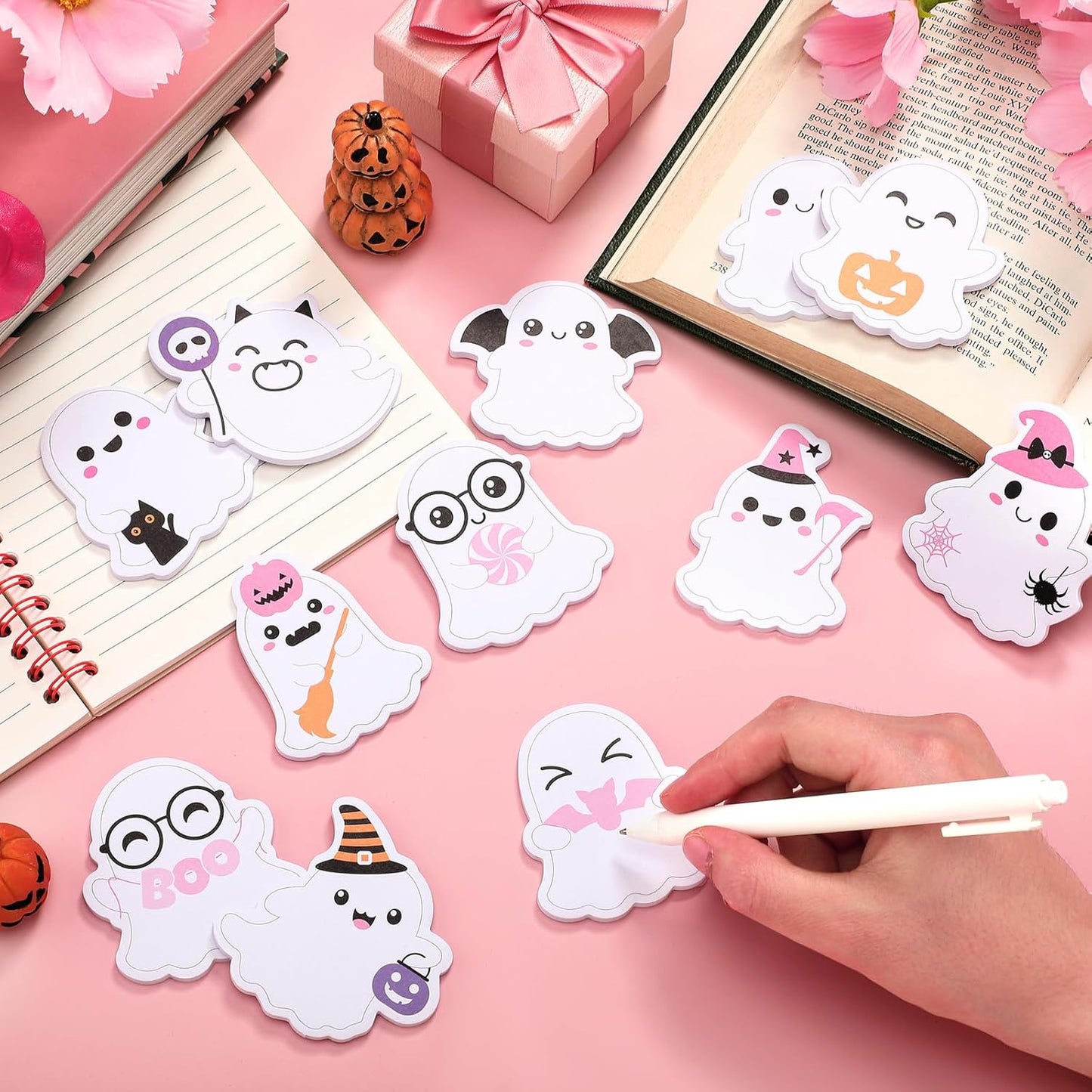 Yinder 24 Pads Cute Sticky Notes Fun Kawaii Animal Sticky Notes Pads Bulk Cartoon Memo Self Adhesive Gift for Christmas Veterinary Office School Tab Party Supplies(Ghost)