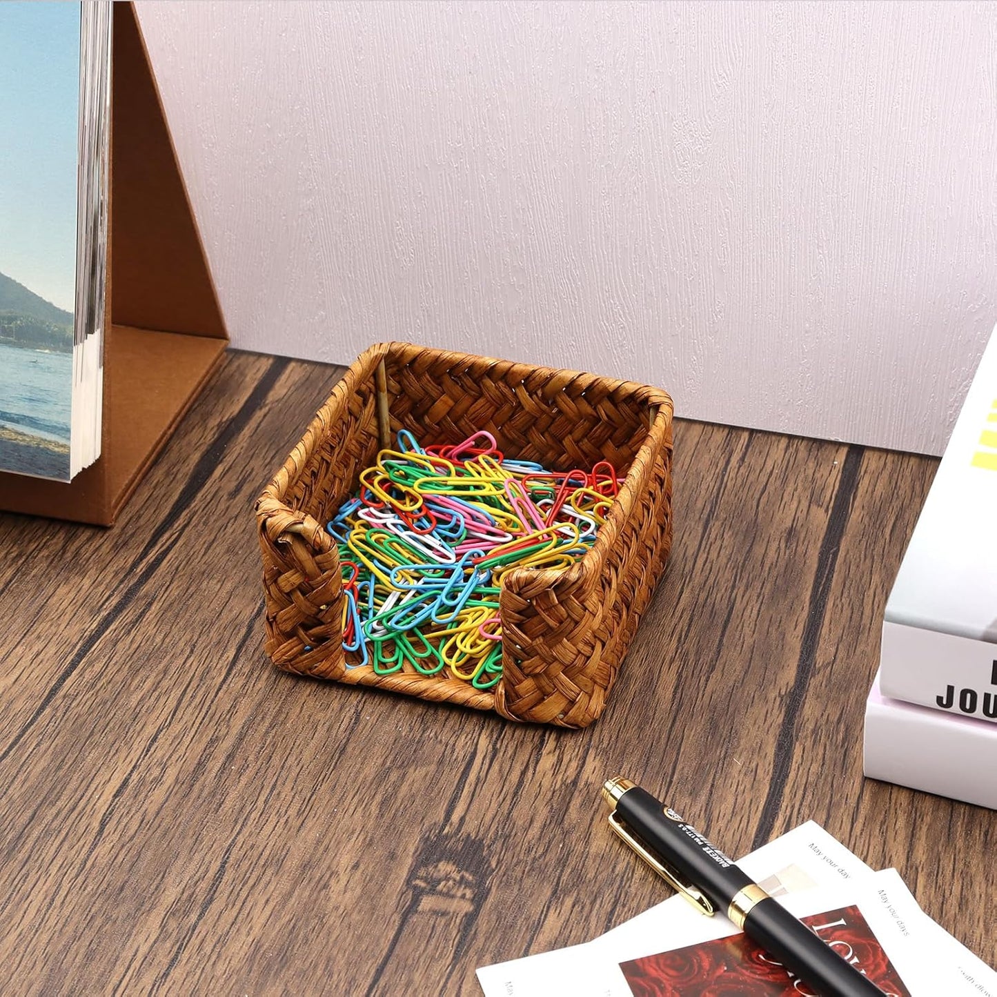 Sticky Note Holder Seagrass Post It Note Dispenser, 3 x 3 Inch Woven Sticky Note Dispenser, Farmhouse Post It Holder for Desk Home Office Decor, Caramel